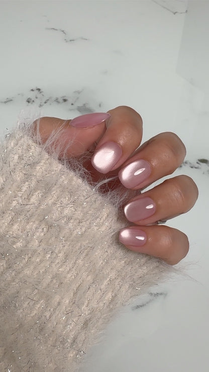 Icy Magnet / Cool Pink